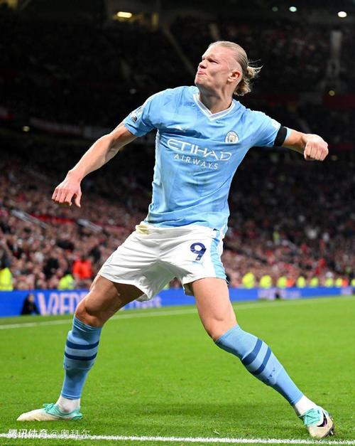 怒送37分！古巴男排输给自己 意大利挺进四强 米切莱托17分+绝杀（古巴男排怒赠37分自毁好局，意大利挺进四强，米切莱托17分完成绝杀）